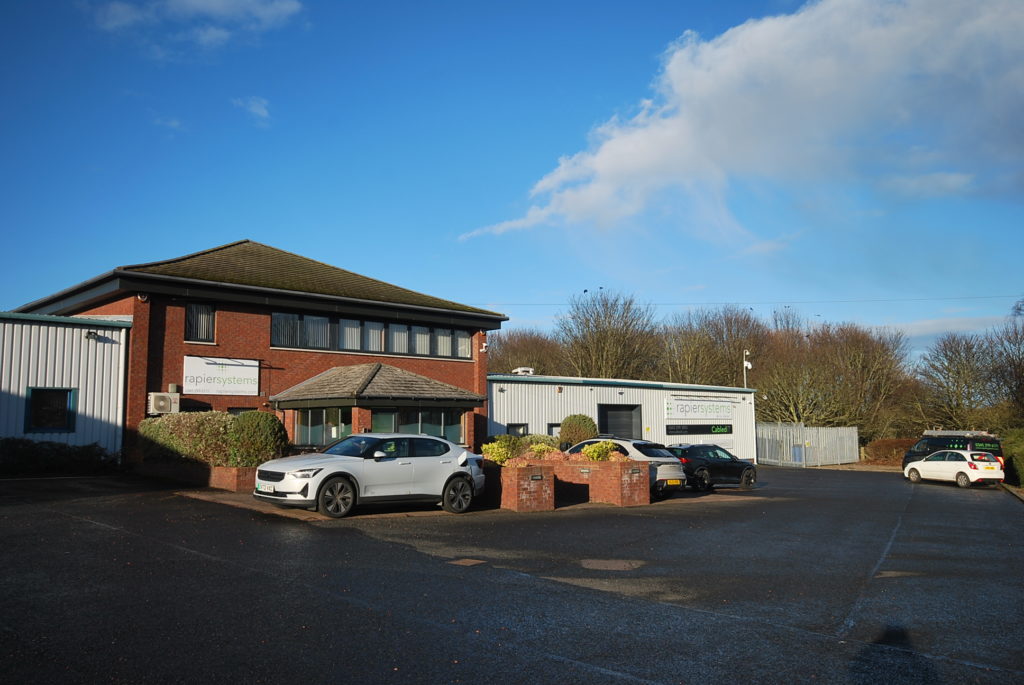 PRIME INDUSTRIAL UNIT WIH OFFICE ACCOMMODATION TO LET – KIRKCALDY