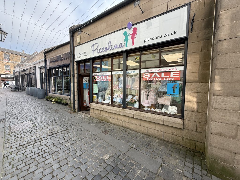 Retail Unit To Let – Falkirk Town Centre