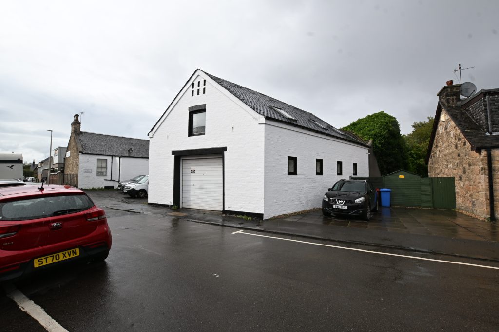 Workshop/Office To Let – Falkirk Town Centre