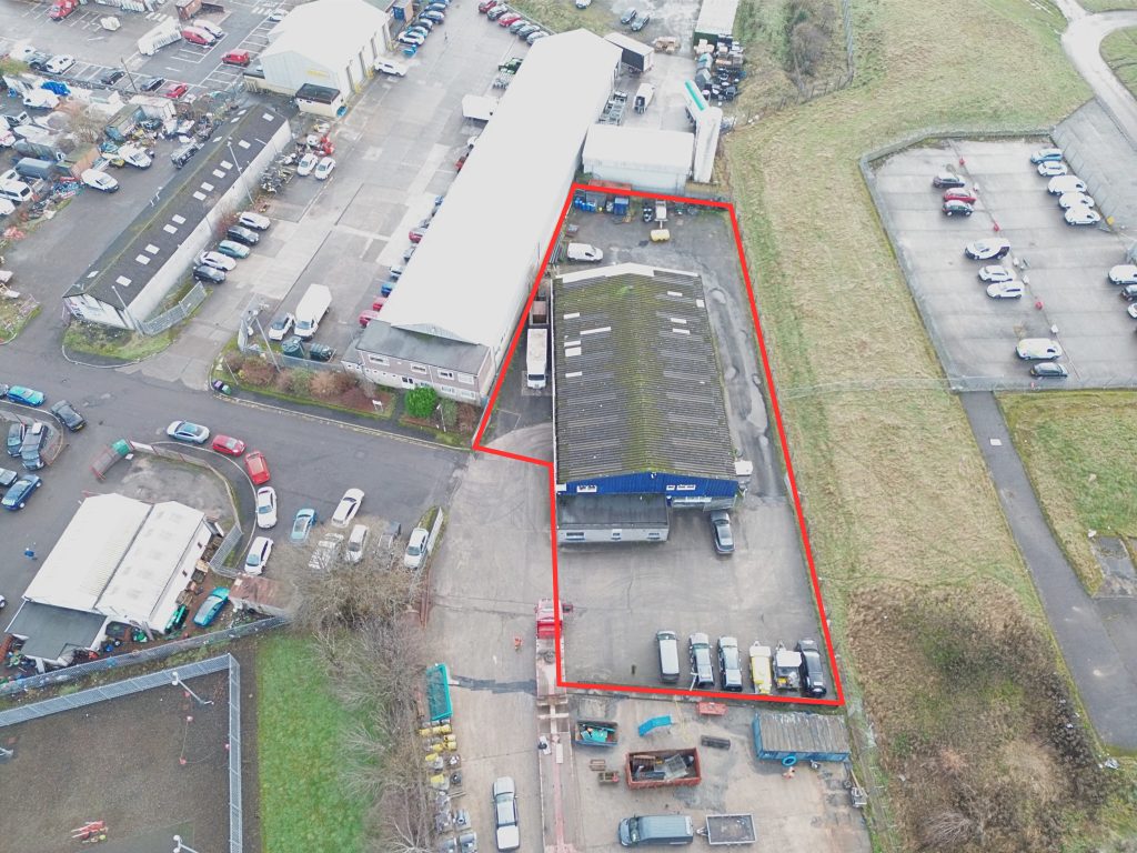 Prime Industrial Unit and Yard To Let – Stirling