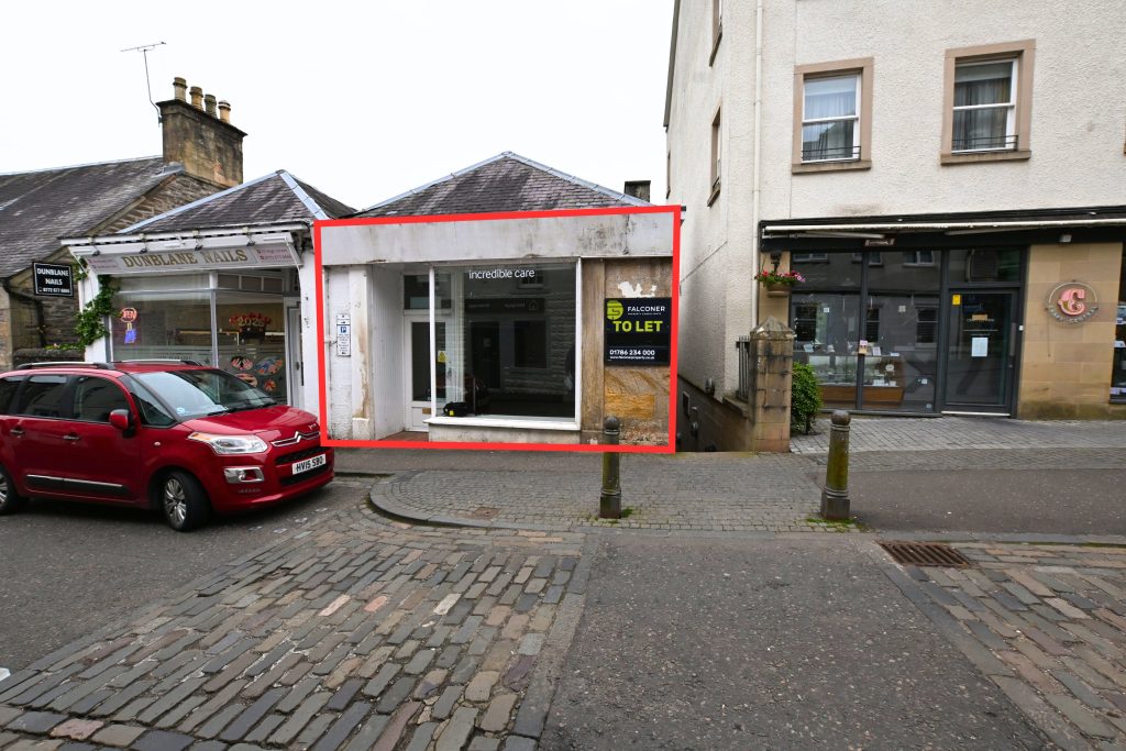 Prime Retail Unit To Let – Dunblane
