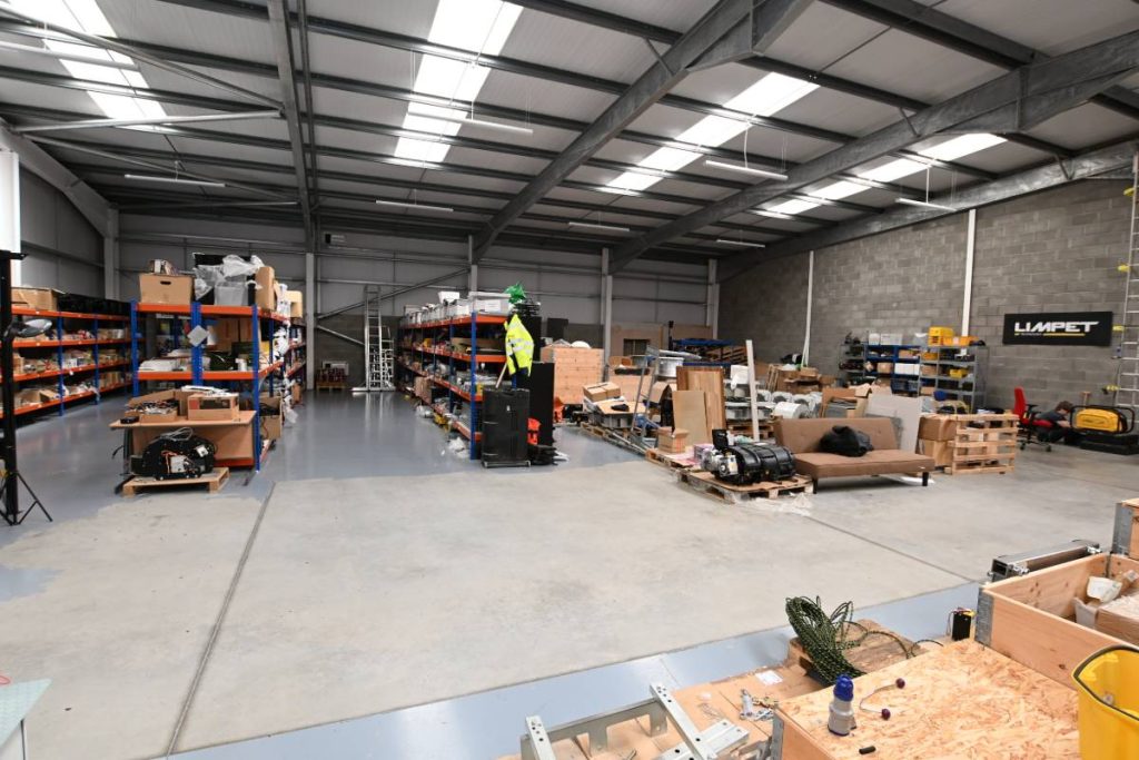 Prime Industrial Unit To Let stirling interior
