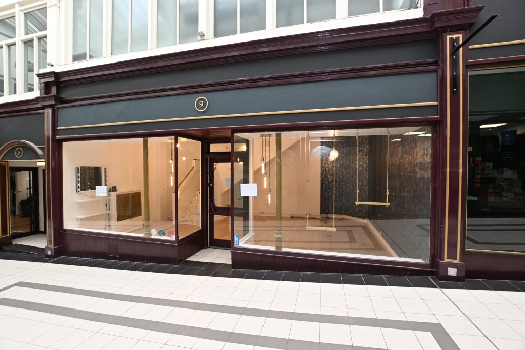 Prime Retail Unit To Let – Stirling Arcade, Stirling City Centre